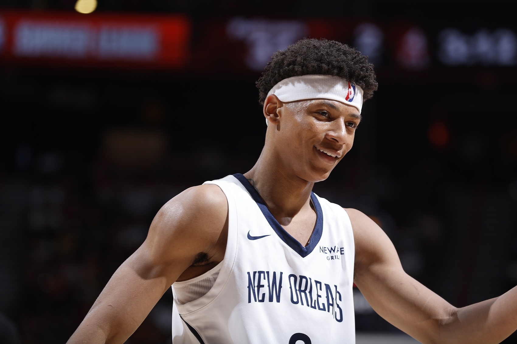 挺全面！7号秀费尔斯30分钟15中8贡献22分6板6助 罚球8中5