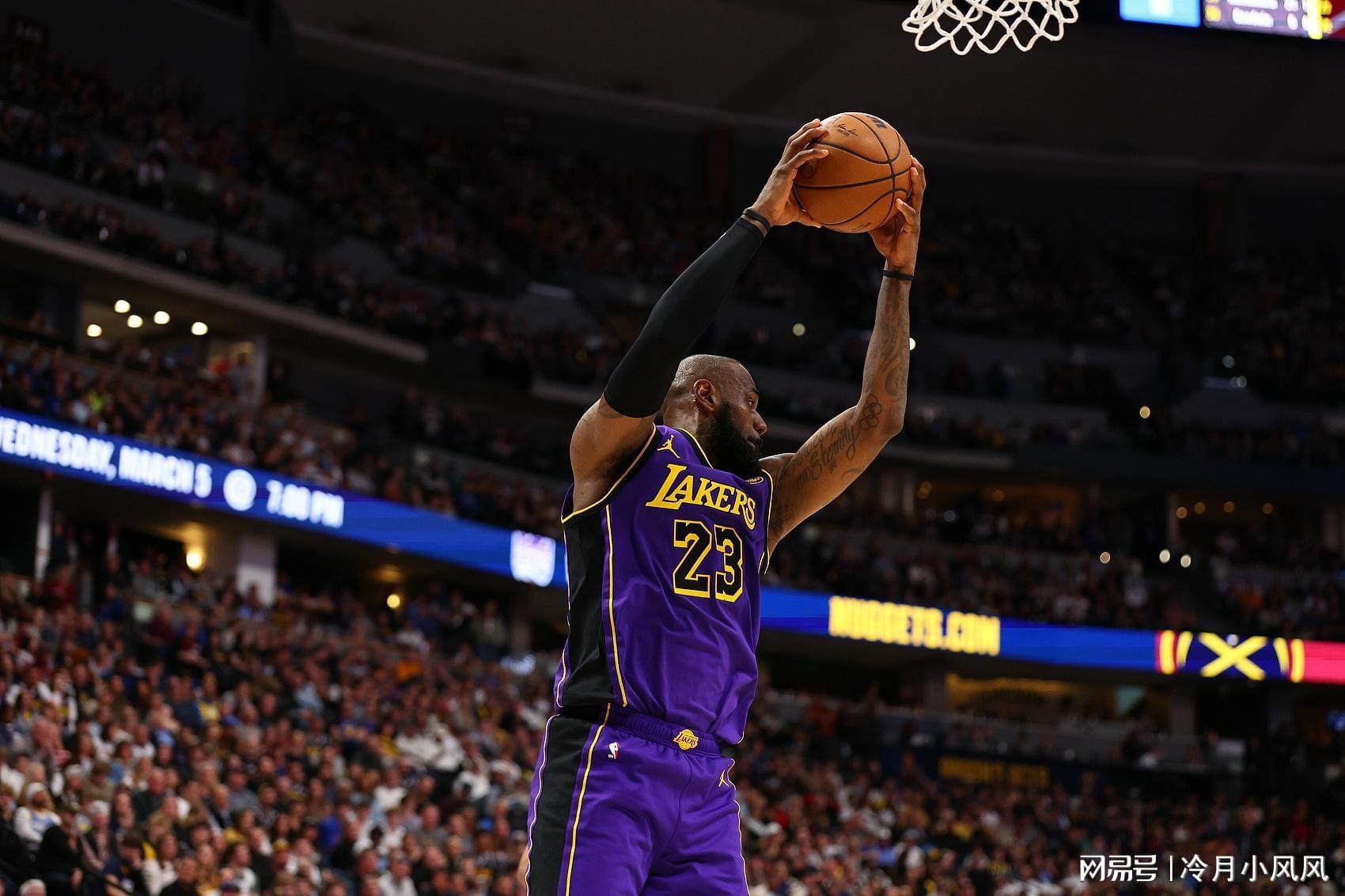 湖人消息：老詹离队倒计时，艾顿表态改变，湖管决策遭痛批