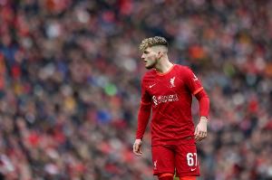 亚博-记者：莱比锡已经就引进埃利奥特联系利物浦，尚未正式报价