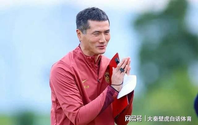 亚博体育APP-2-0大爆冷！国足掀翻亚洲第5克，全场压着踢，邵佳一战胜卡纳瓦罗