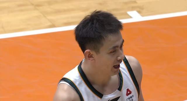 亚博体育平台-大胜四川52分，辽宁男篮换帅如换刀 赵继伟9+3 3场定季后赛前景