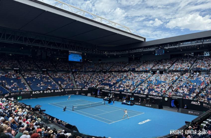 亚博体育官网-张帅逆转进四强获点赞，莱巴六胜丝袜约战美国人，德约会斗穆塞蒂